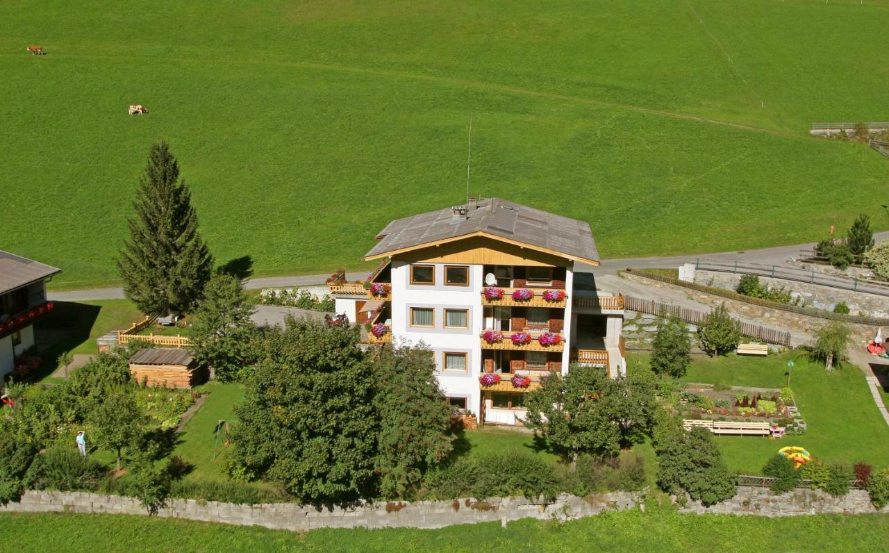 Gastehaus Alpenruh Otel Prägraten Dış mekan fotoğraf